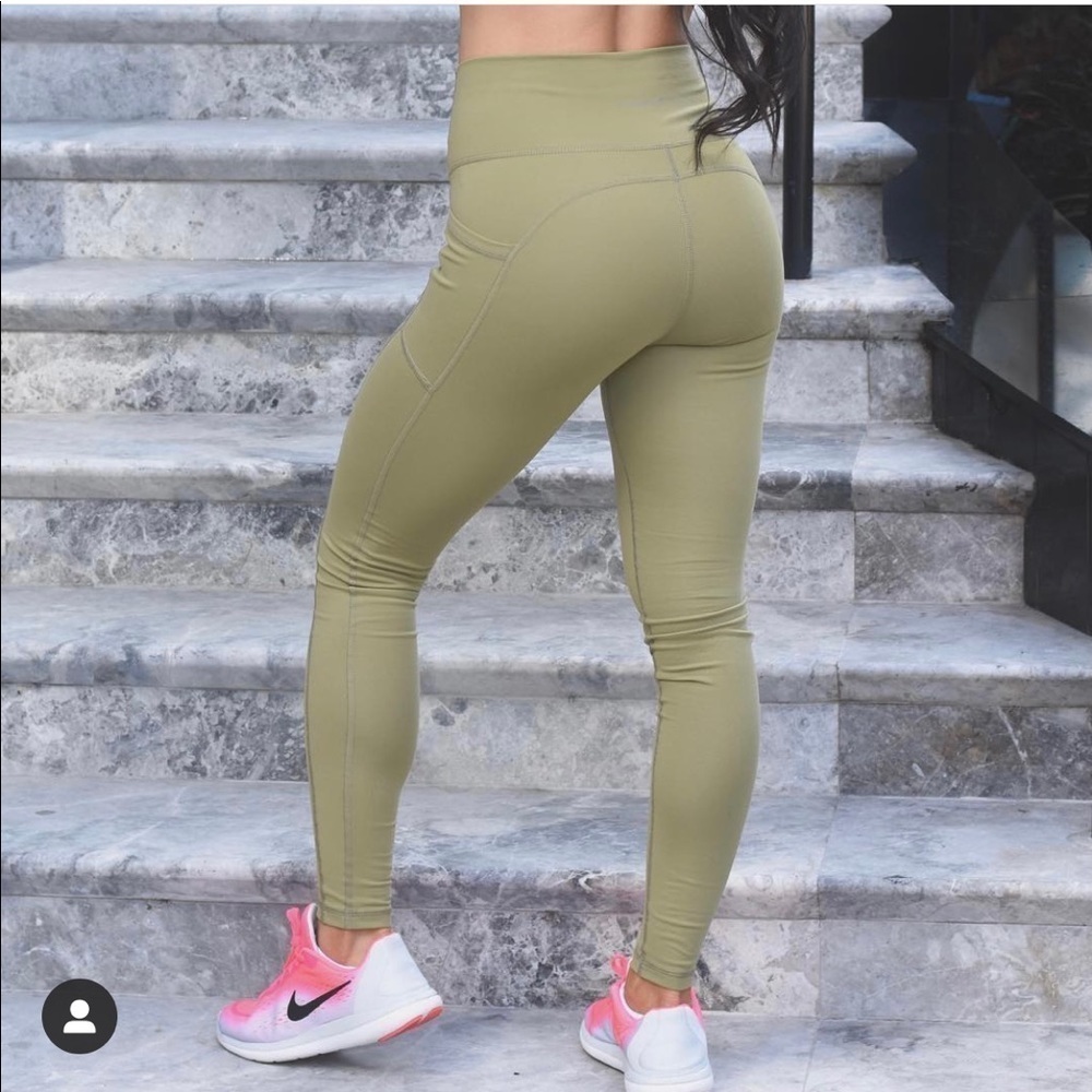 Tier activewear leggings